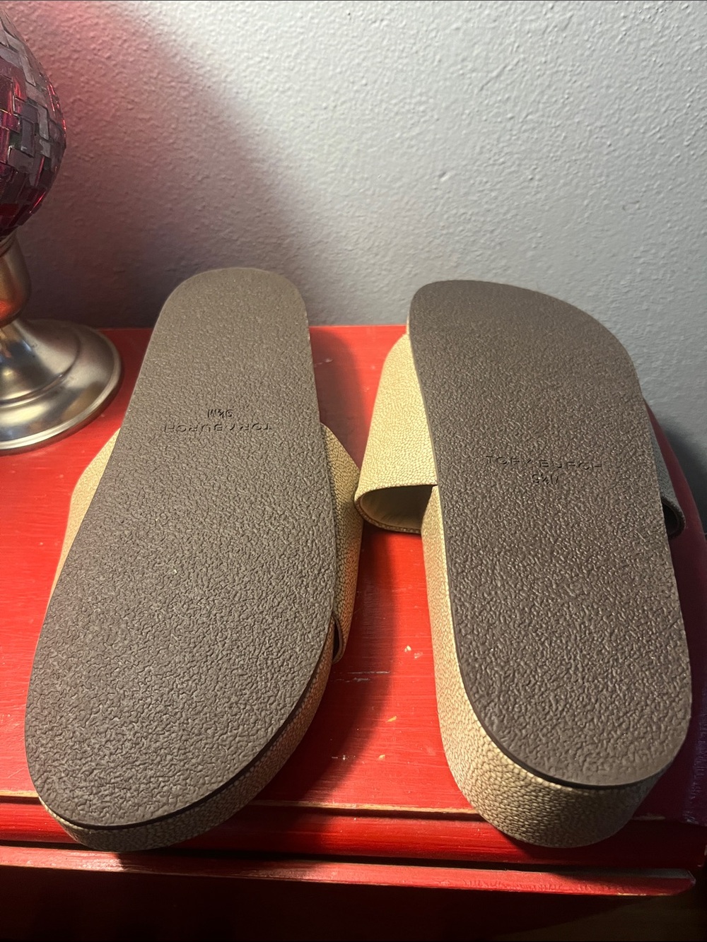 Tory Burch Patos Platform Slide Sandal. - Picture 4 of 11